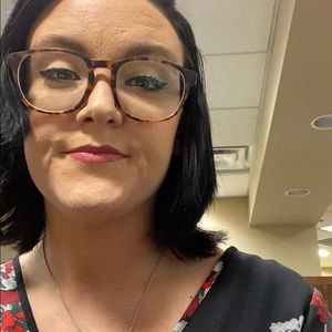 Meet your Posher, Celeste